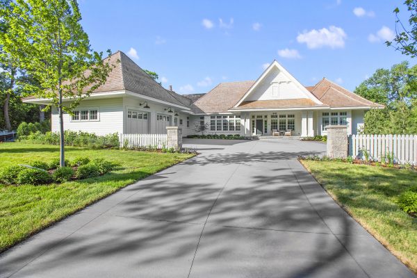 Cost of Tar And Chip Service in Waxhaw