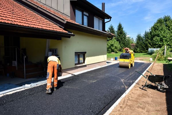 Cost of Blacktopping Service in Waxhaw